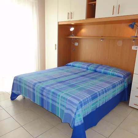 Apartment Isolina - *